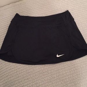 Nike dri-fit skort